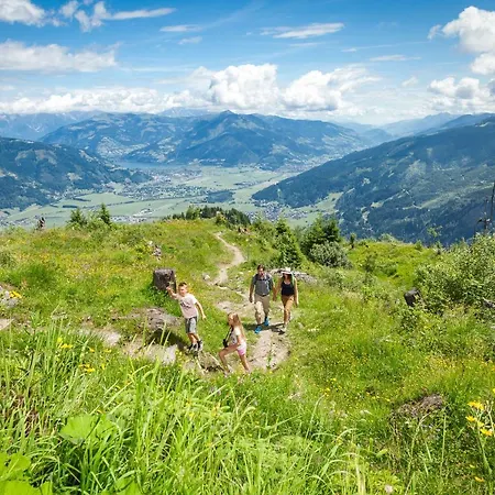 莱本采尔特酒店