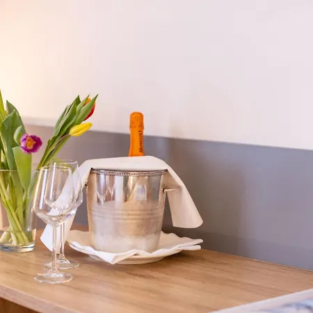 莱本采尔特酒店 酒店 3*