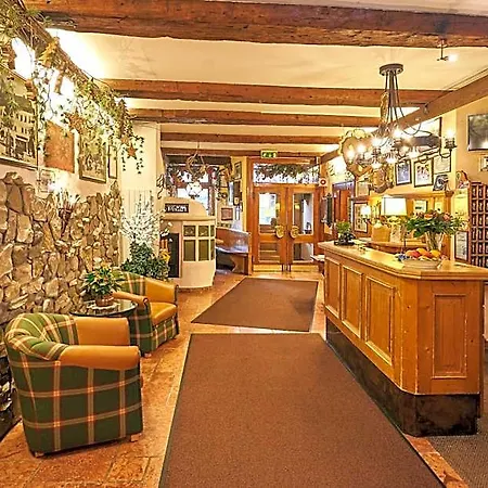 Hotel Lebzelter Zell am See