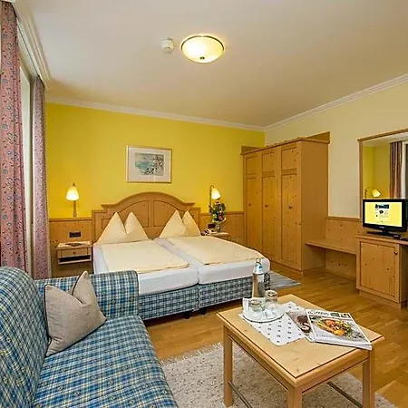 Lebzelter Hotel Zell am See