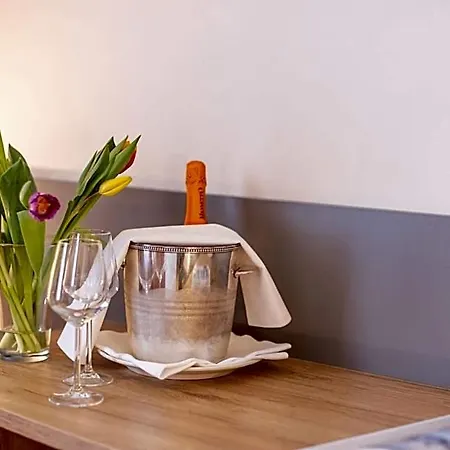 Hotel Lebzelter 3*