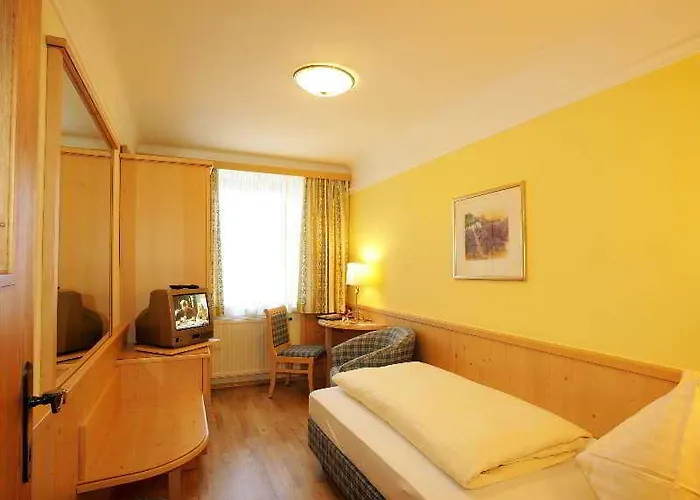 Lebzelter Hotel