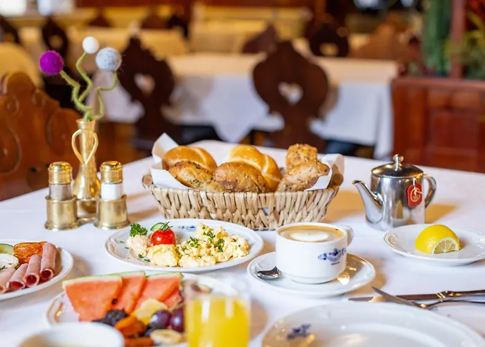 莱本采尔特酒店 3* 滨湖采尔