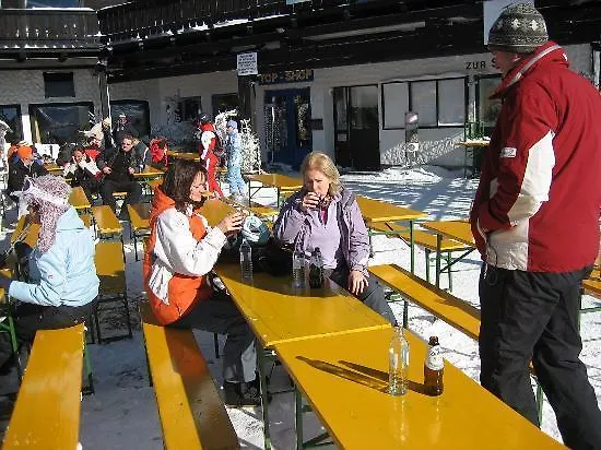 酒店 莱本采尔特酒店 3*